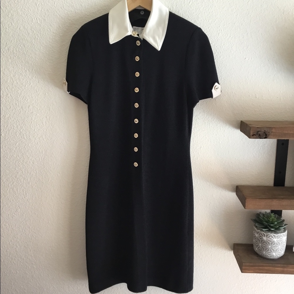 St. John black dress w/removable collar